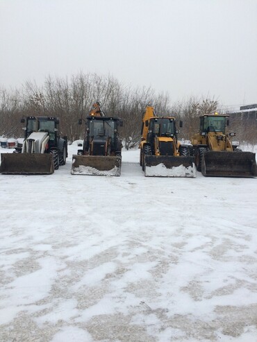 Уборка снега техникой