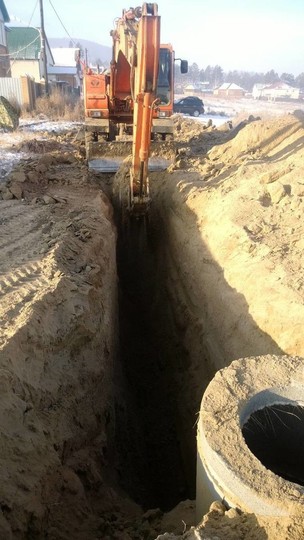 УСЛУГИ  КОЛЕСНОГО ЭКСКАВАТОРА 