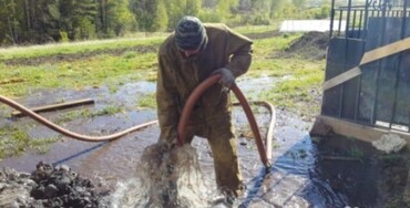 Услуги по очистке бурению скважин, колодцев