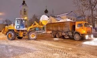 Механизированная уборка снега