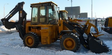Экскаватор-погрузчик XCMG WZ30-25