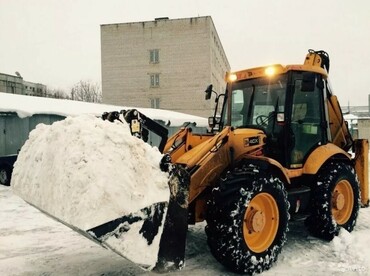 Уборка снега