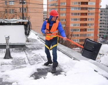 Снегоуборка