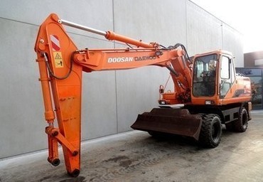 Doosan 210