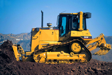 CAT D6, D5 Komatsu D65, T-170, B10