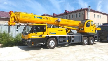 XCMG  QY30K5-I 