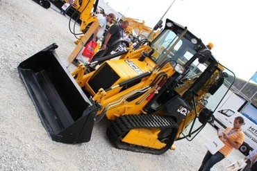 JCB 1CX