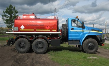 Урал АТЗ-10