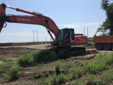HITACHI 330