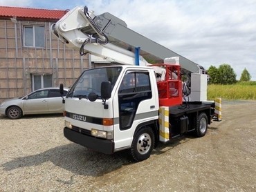 Isuzu Elf
