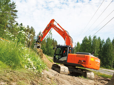 Hitachi 200