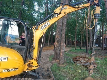 JCB