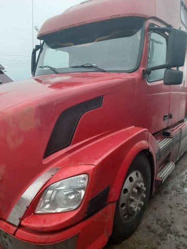 Volvo VNL 670