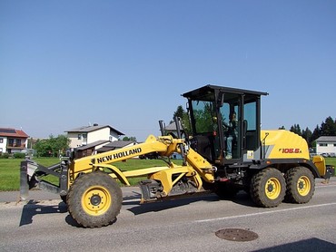 New Holland F106.6A