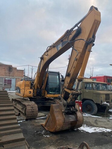 CAT 318