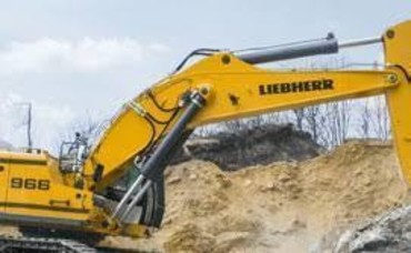 Liebherr 944, Hitachi 330