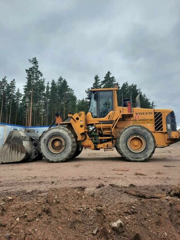 Volvo 150F