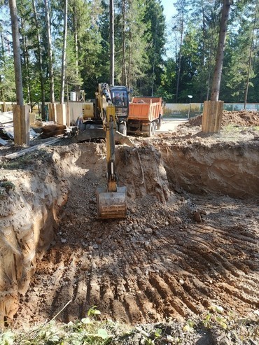 JCB