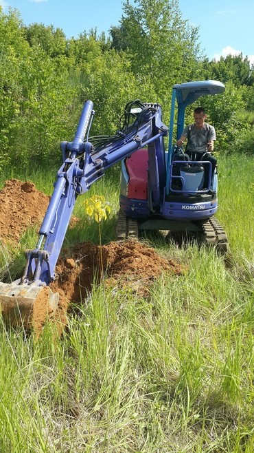 KOMATSU PC28uu