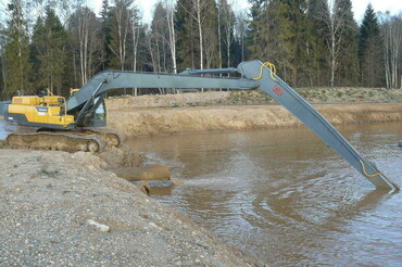 Запчасти для навесного оборудования к спецтехнике Hyundai, Komatsu, Volvo и других