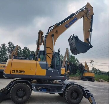 XCMG XE180WD