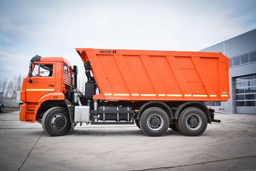 КАМАЗ-6520