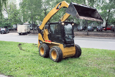САТ 242B