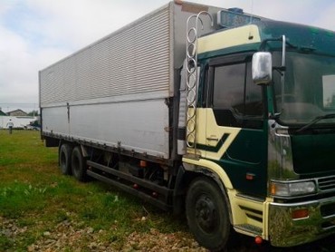 Hino PROFIA