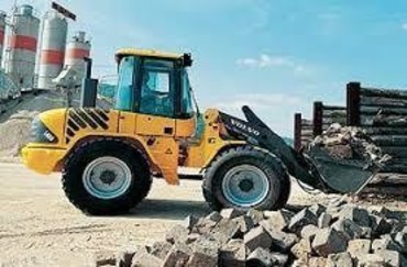 VOLVO L90E