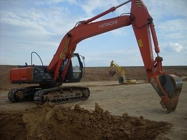Hitachi ZX 240-3G