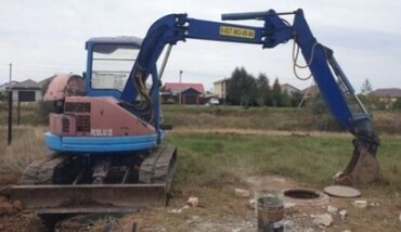 Komatsu PC50UU-2E