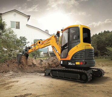 Hyundai R35Z-9