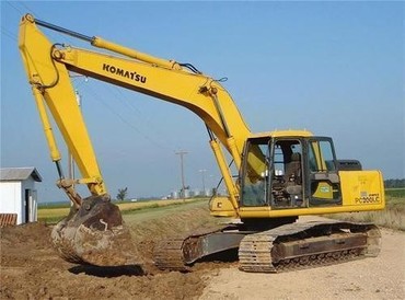 KOMATSU PC200