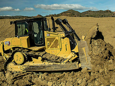 Caterpillar D6