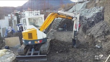 Yanmar B5