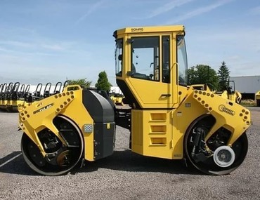 Bomag BW-154 AD-4