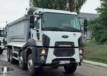 Ford Cargo