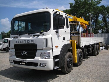 HYUNDAI HD-320