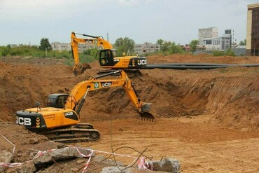 JCB-205, HYUNDAI R210W-7, ЕК-14