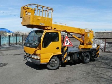Isuzu elf