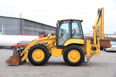Kоmatsu WB 97R2