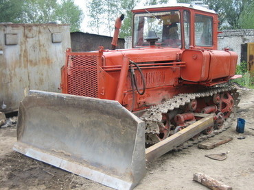 ВГТЗ ДТ-75