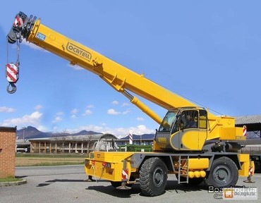 KOMATSU