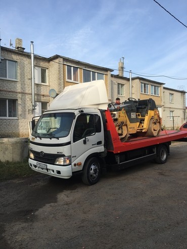 Toyota Hino 300