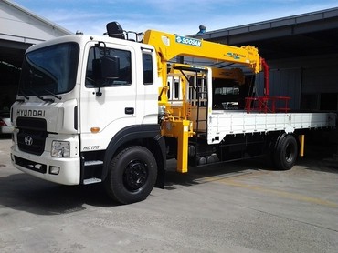 Hyundai HD 170