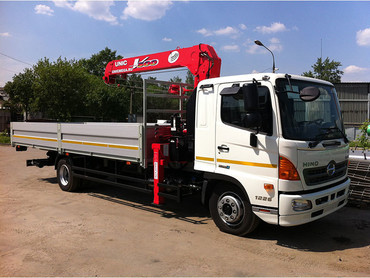 Hino 500
