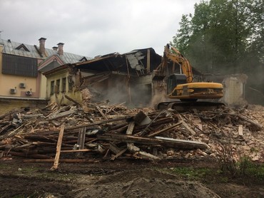JCB 200