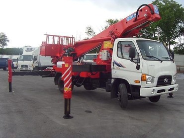 Hyundai 78