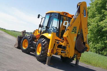 JCB 3СХ Super
