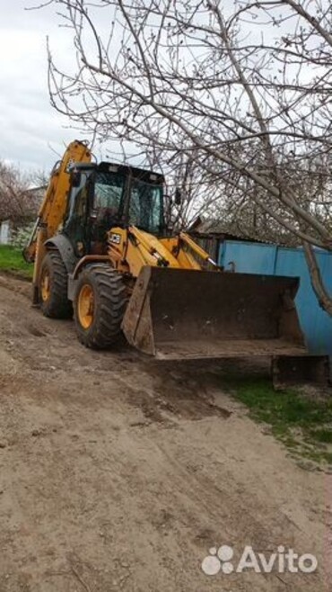 Case 960, JСB 3сх, 4cх